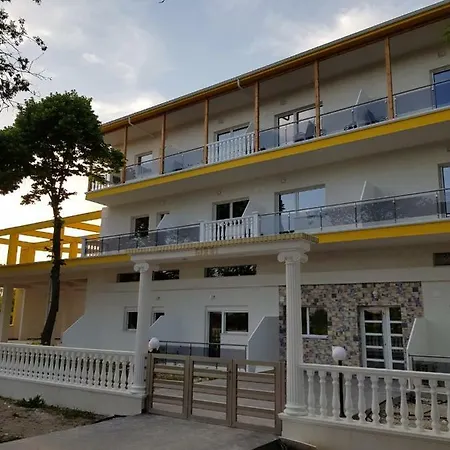 Fotini Apartment Olympiaki Akti